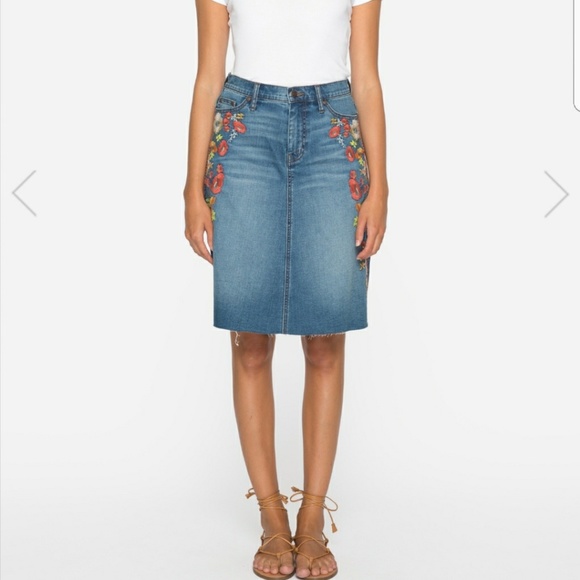 🧡🧡Johnny was INDIGO EMBROIDERED SKIRT - Picture 2 of 7